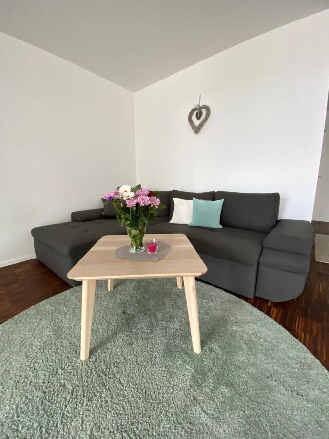 Modernes Apartment Am Hafen Mit Seeblick Grossraeschen Buitenkant foto